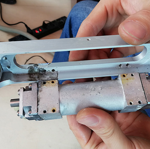 Khắc phục lỗi tay cầm Laser