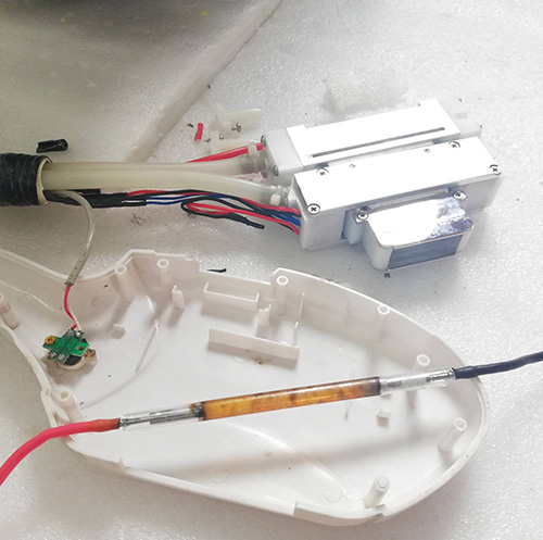 Thay bóng triệt lông